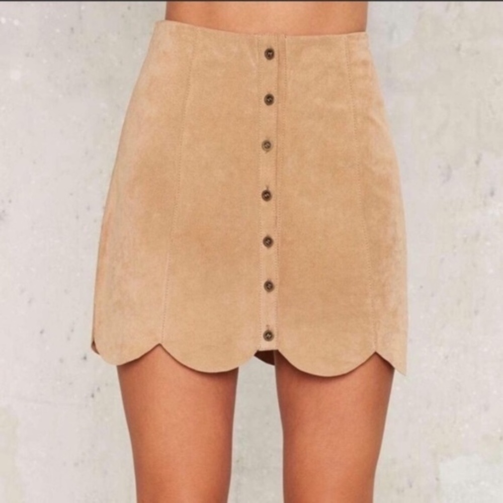Bagatelle Tan Suede Button Up Skirt - Medium